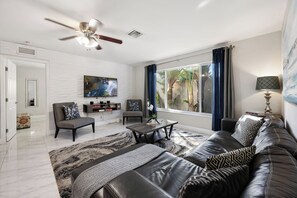 Smart-tv, Netflix, smarta högtalare och streamingtjänster