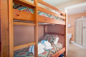 3 dormitorios, Internet gratis, ropa de cama