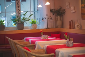 Breakfast area - Hotel Alpenrose (Bad Woerishofen)