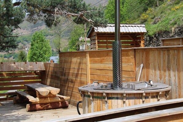 Enceinte de lâhĂ©bergement