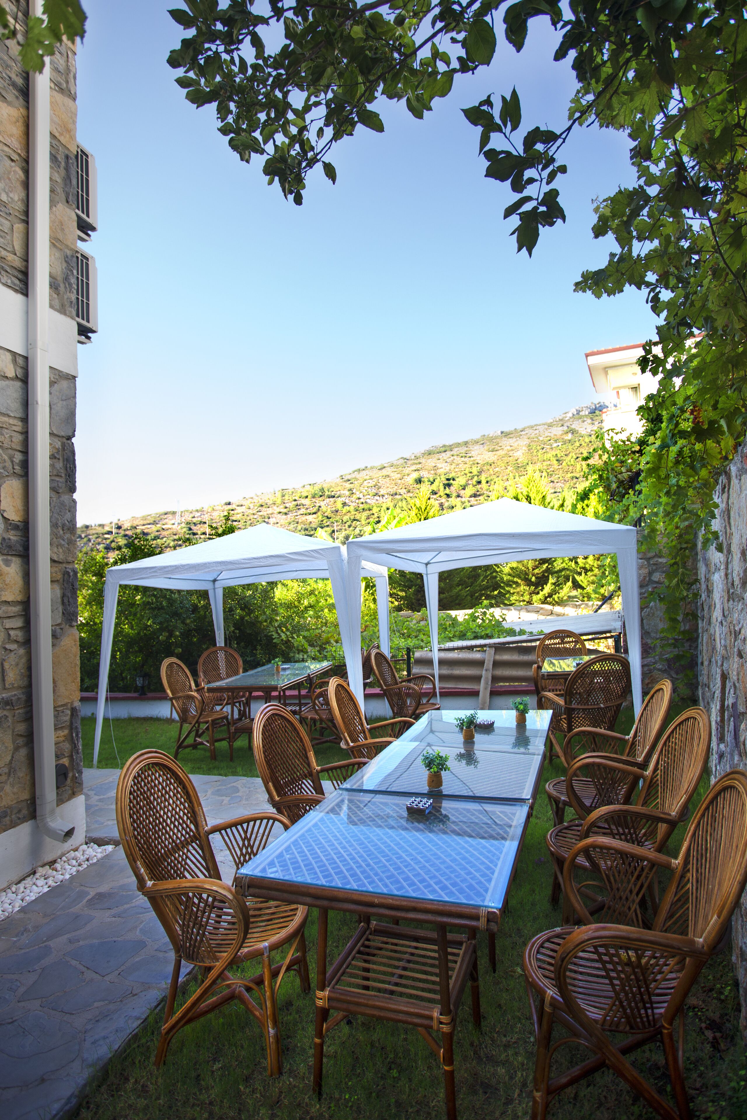 Daily local cuisine breakfast (TRY 250 per person)