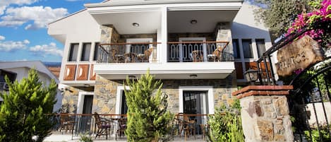 Façade de l’hébergement