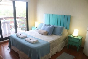 1 bedroom, in-room safe, WiFi, bed sheets - Widow's Inn - Superior Double (Punta del Diablo, Rocha)