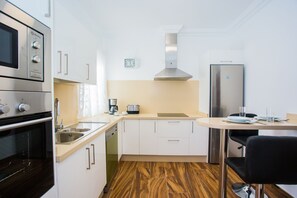 Fridge, microwave, stovetop, dishwasher - NEW LISTING!! Juan and Juani lanzarote Apartament, wifi free (ARRECIFE)