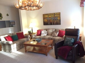 Smart TV, fireplace, table football, ping pong