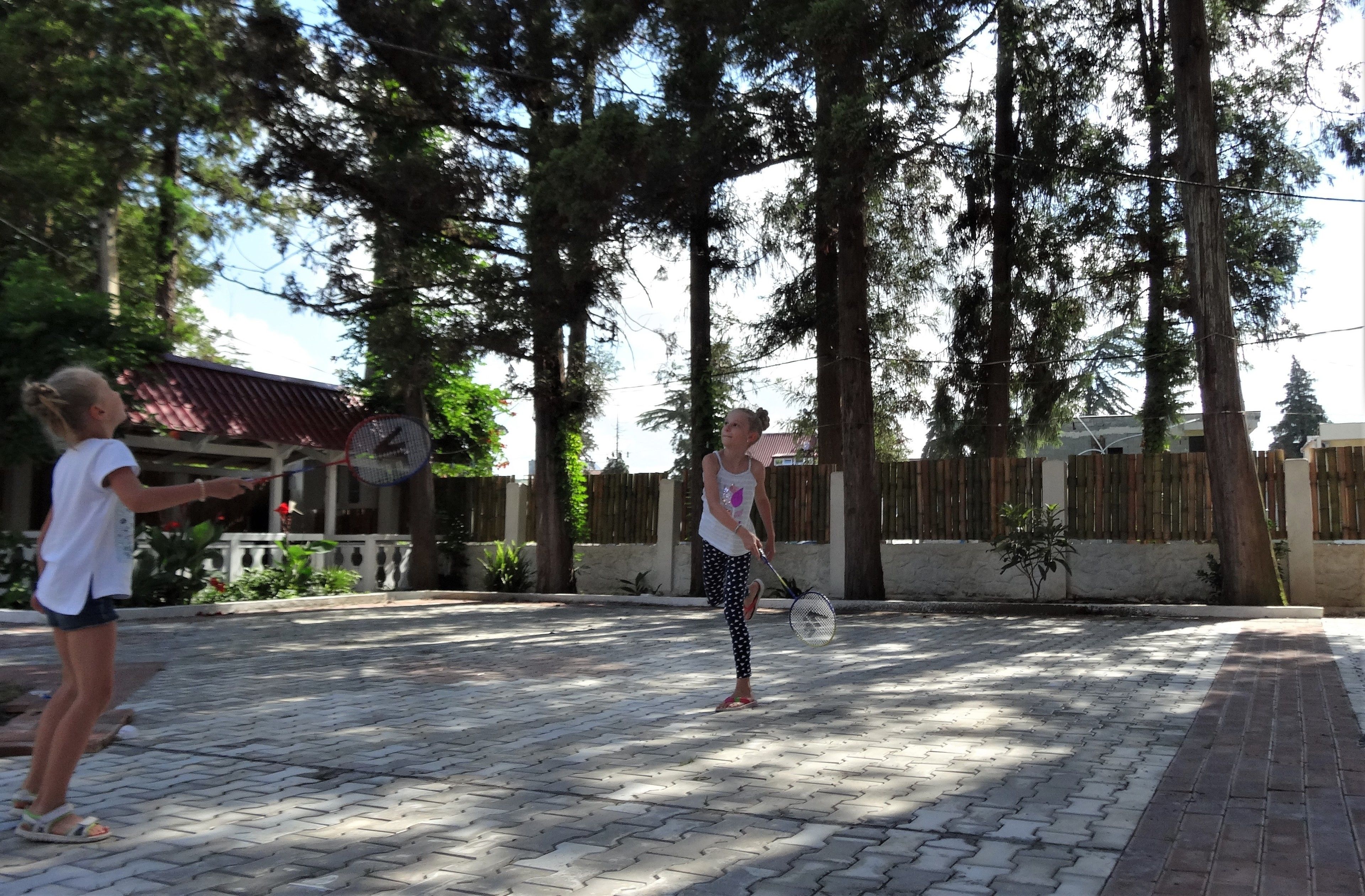 Children’s play area – outdoor