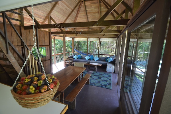 The Lodge House | Living area