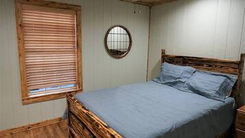 4 chambres, fer et planche à repasser, Wi-Fi, draps fournis