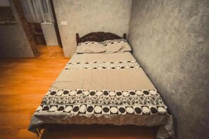 1 chambre, fer et planche Ă repasser, accĂšs Internet, draps fournis