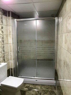 Apartment, 1 Bedroom | Bathroom | Shower, rainfall showerhead, free toiletries, hair dryer - Edirne Apart (Edirne)