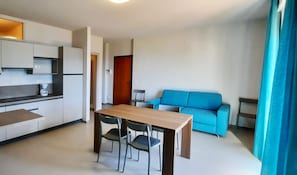 TV - Appartamento 105 Benaco (Tignale)