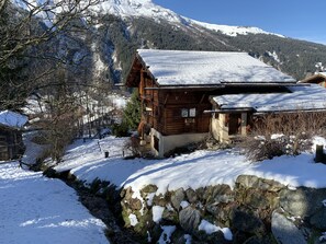 Esterni