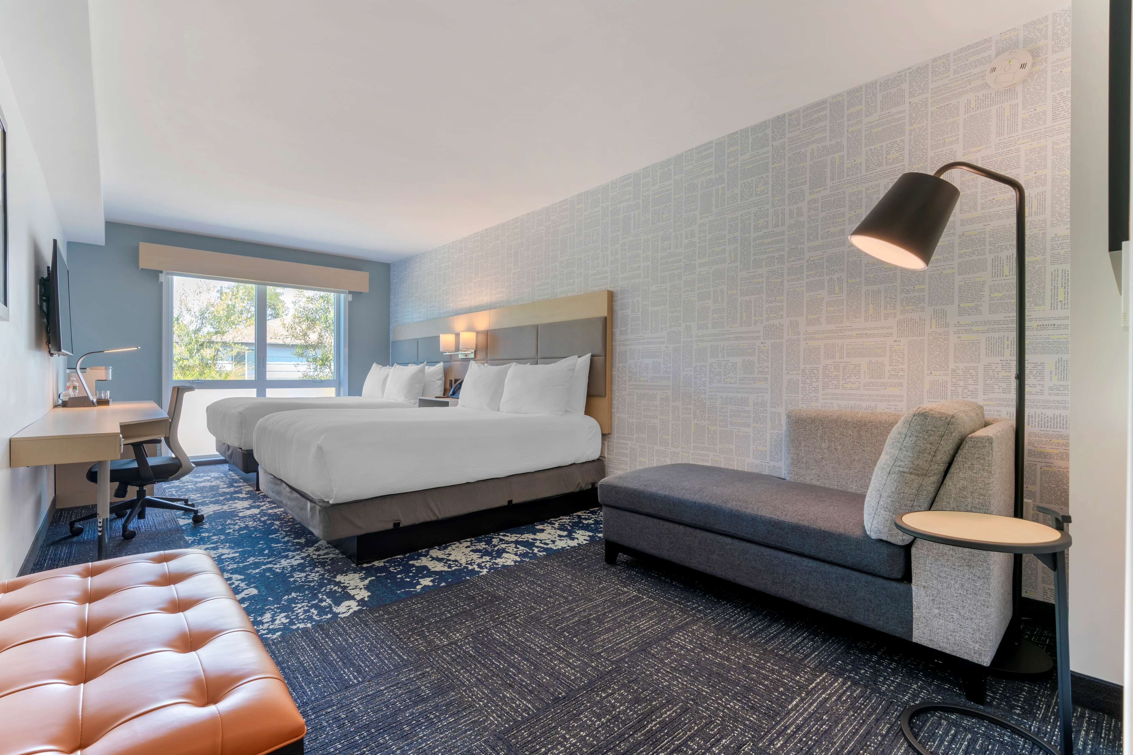 1 bedroom, in-room safe, iron/ironing board, bed sheets