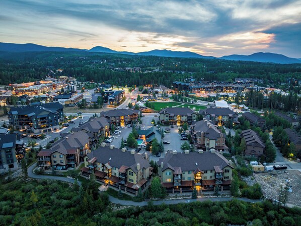 Exterior - Trailhead 812 Pet Friendly Downtown Winter Park (Winter Park)