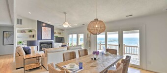 NOUVEAU! Harkers Island Accueil w / Waterfront Sunset View!