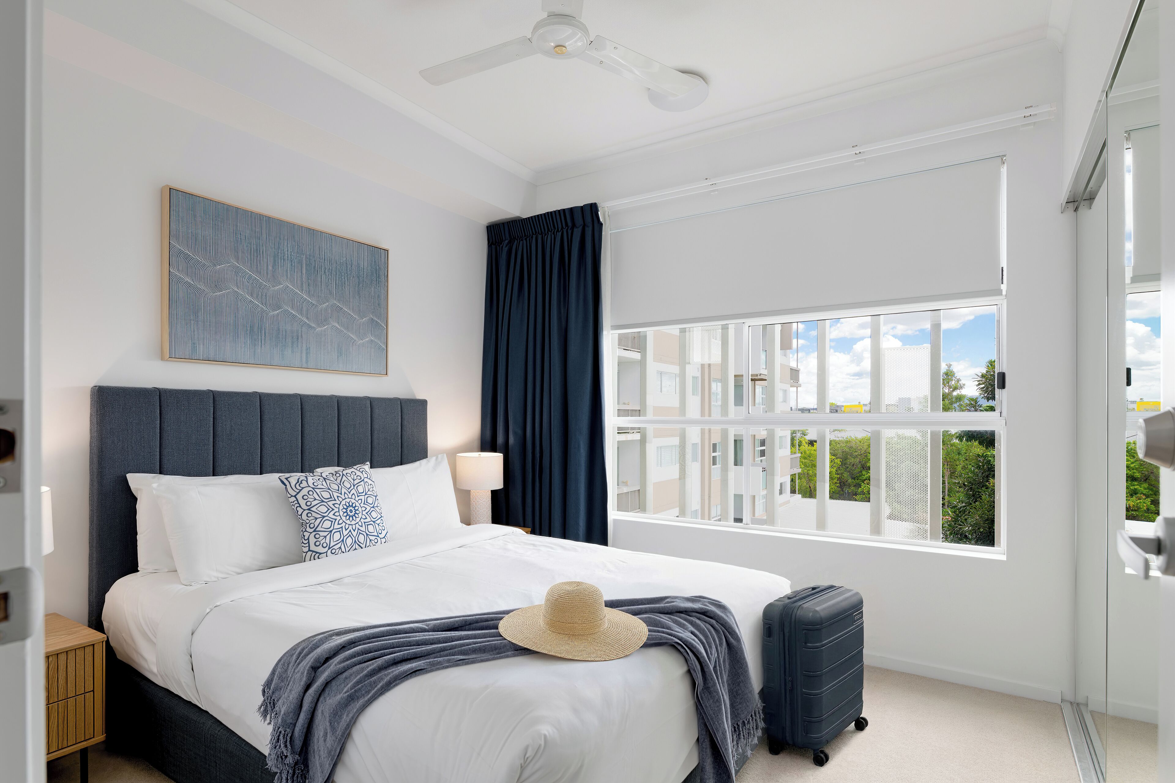 2 Bedroom 2 Queens | Individually decorated, individually furnished, desk, laptop workspace