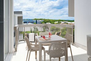 2 Bedroom Penthouse | Individually decorated, individually furnished, desk, laptop workspace - Boulevard North Lakes (North Lakes)