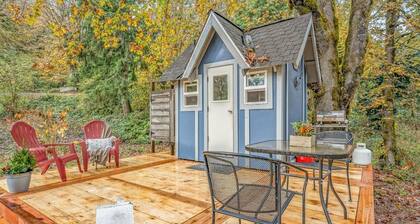 Peaceful Retreat w/ Sauna, BBQ & Outdoor Shower