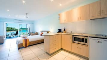 Desk, iron/ironing board, free WiFi, bed sheets