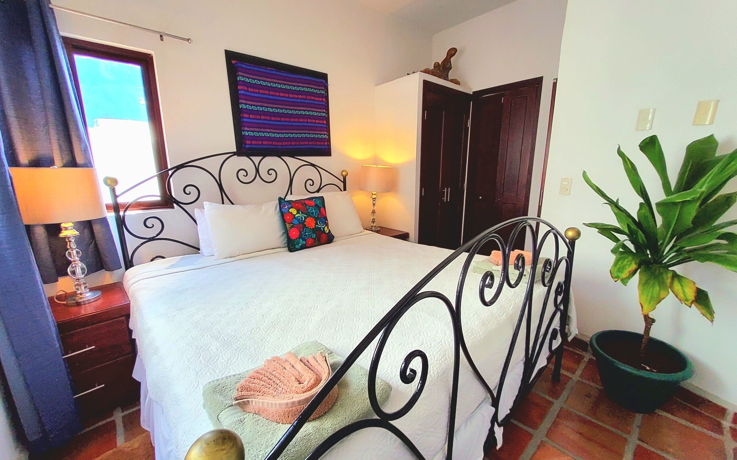 1 bedroom, in-room safe, desk, iron/ironing board