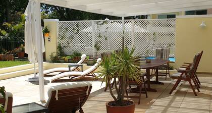 Cabernet Cabernet, 4 ESTRELLAS, Cocina completa, WiFi rápido, Smart TV de 50 ", Piscina solar