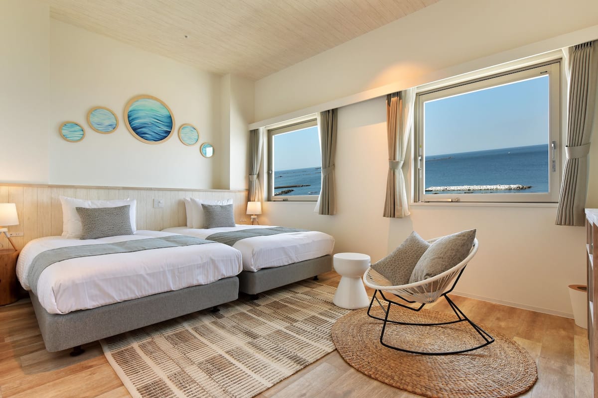 superior twin room, ocean view | minibar, in-room safe, free wifi