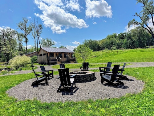Stonehill's Farmhouse