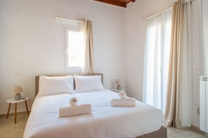 Casa panorâmica, vista para o mar | Cortinas blackout, berços grátis, camas extras/dobráveis (sobretaxa)