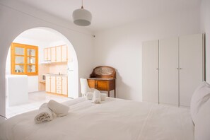 Deluxe Apartment, Sea View - The Corfos Hills House (Mykonos)