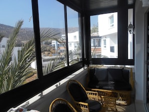 Panoramic Apartment | Balcony - Luxurious Apartment in Marina Ref T23501 (Agadir)