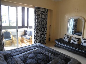 2 chambres, fer et planche à repasser, Wi-Fi gratuit