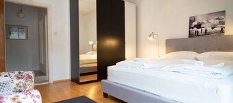 Living Eden - TOP 14, city center & balcony