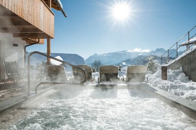 MOUNTAIN CHALET PIA Dolomites - Alta Badia