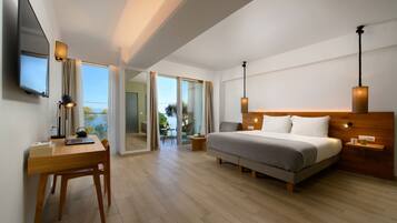 Essential Suite with Sea View | Egyptian cotton sheets, premium bedding, down comforters, pillowtop beds