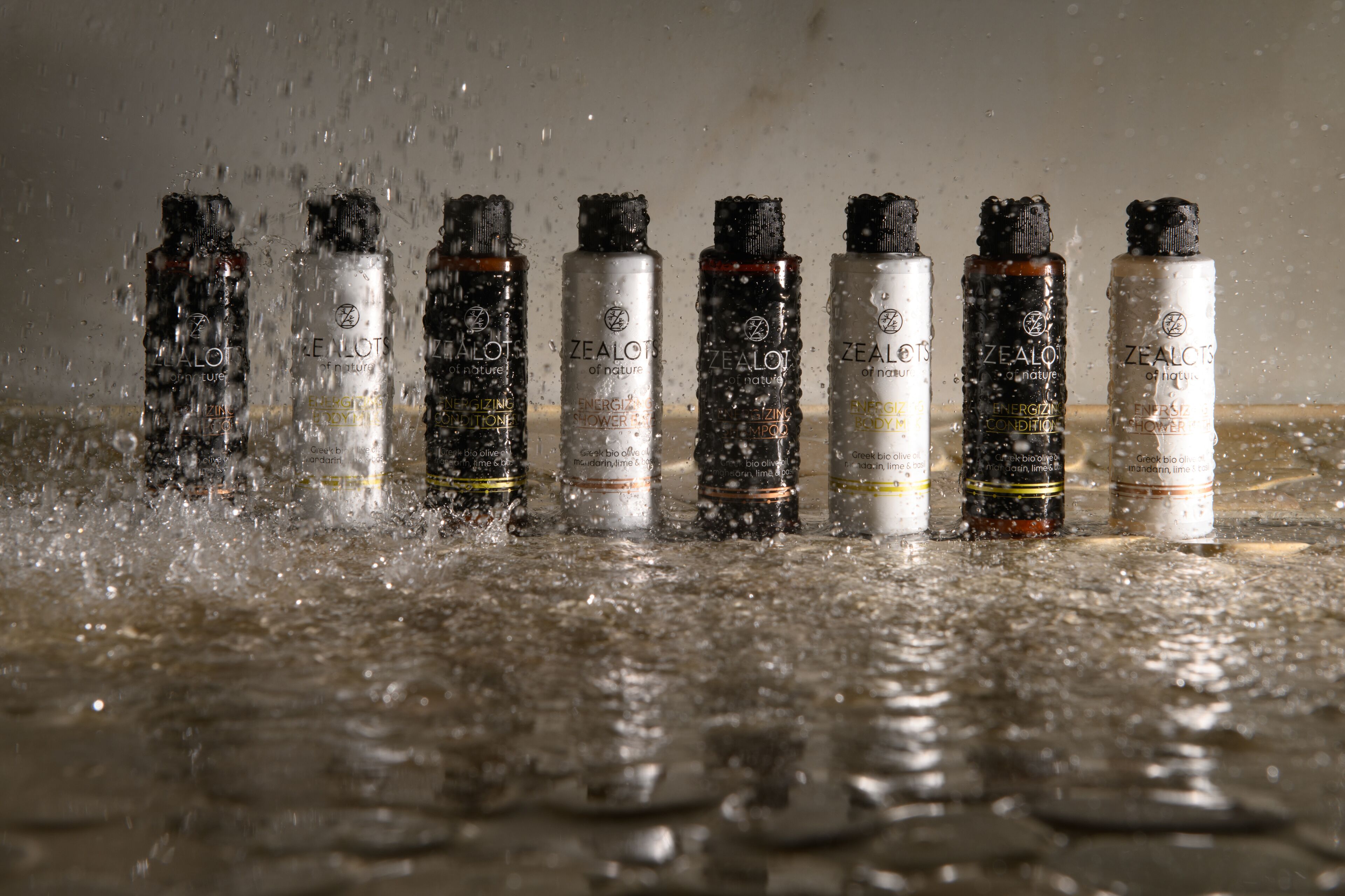 suite, sea view (prestige) | bathroom | shower, hair dryer, bathrobes, slippers