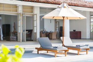 Sun deck