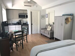 1 bedroom, iron/ironing board, travel crib, free WiFi