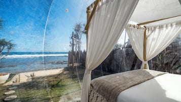 ํ
ํธ, ์์กฐ, ํด๋ณ ์ ๋ง (Bubble, 2 Baths, Beach View) | ๊ฐ๊ฐ ๋ค๋ฅธ ์คํ์ผ์ ์ธํ
๋ฆฌ์ด, ๊ฐ๊ฐ ๋ค๋ฅด๊ฒ ๊ฐ๊ตฌ ๋น์น, ๋ฌด๋ฃ WiFi, ์นจ๋ ์ํธ