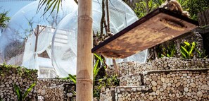 Superior Bubble, Private Pool, 100 m from the ocean | Didekorasi berbeda-beda dan dilengkapi dengan perabotan berbeda-beda