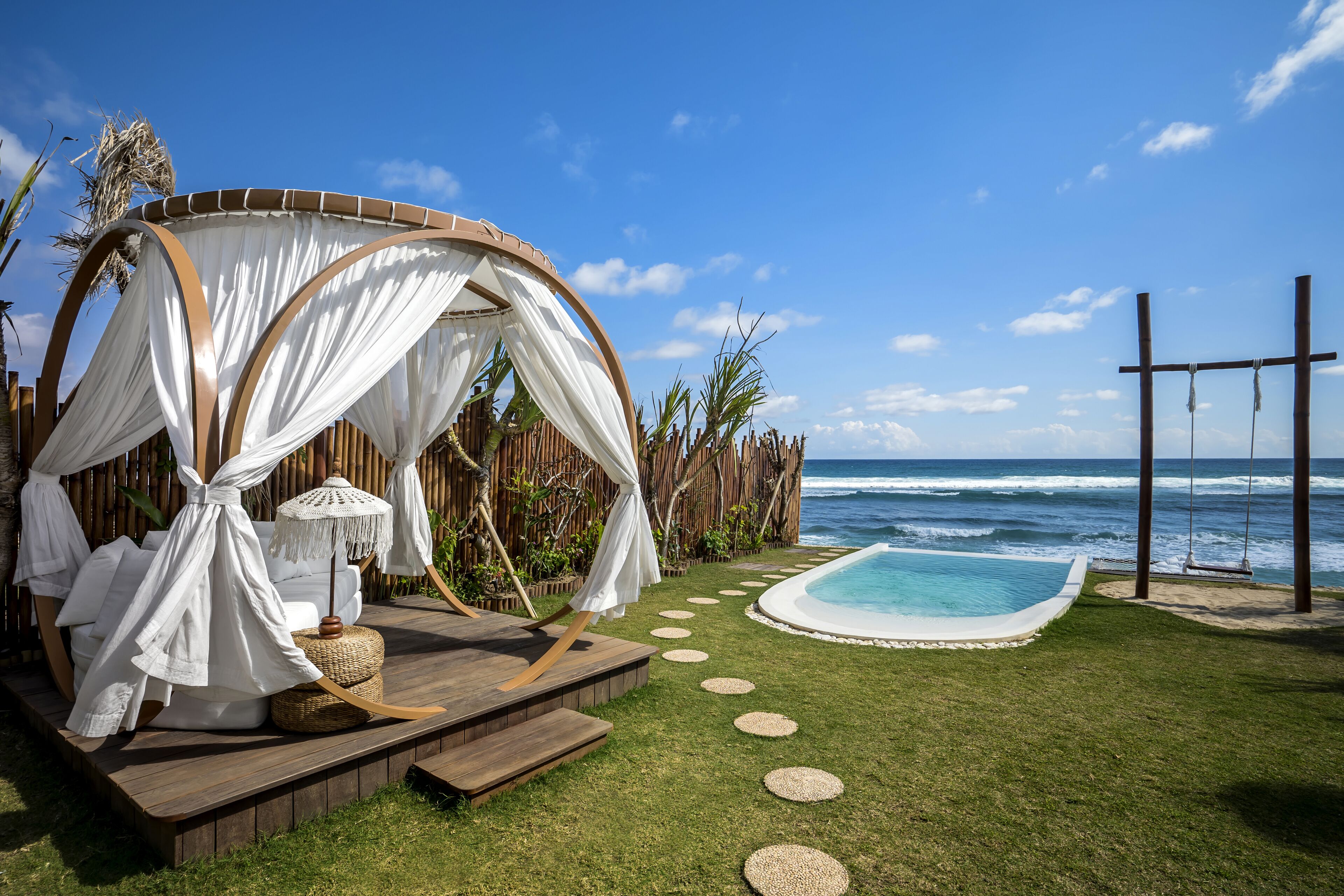 Bubble, Private Pool, Ocean View | Beach/ocean view