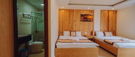 Deluxe Twin Room | Desk, soundproofing, free WiFi