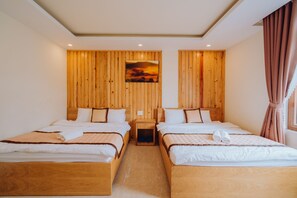 Deluxe Twin Room | Desk, soundproofing, free WiFi - Minh Long Hotel Dalat (Da Lat)