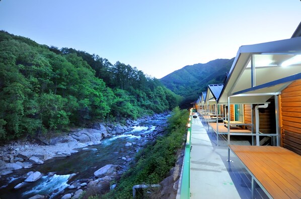 Terrace/patio - Jirisan Valley Pension (Namwon)