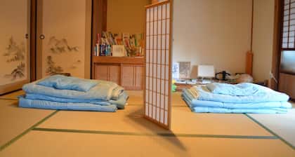 Satoyama Guest house COUTURE - Hostel