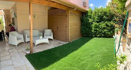 House for Families with Sea View (5)