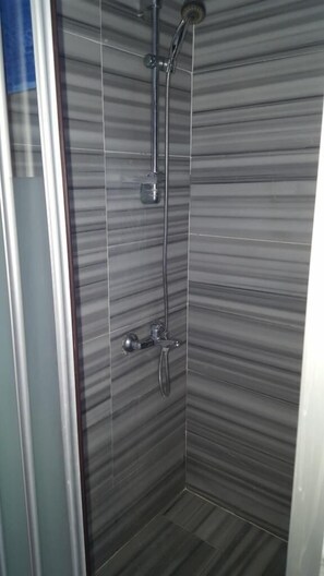 Family Villa | Bathroom shower - House with Private Pool for Families (8) (Cesme)