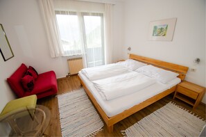 Apartment (Landhaus Piberger) | Bügeleisen/Bügelbrett, Babybetten, kostenloses WLAN