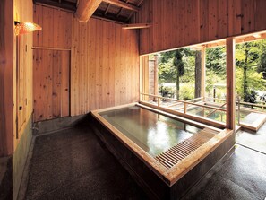 Hot springs - Rankeisou (Sanjo)