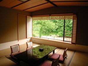 傳統客房, 私人浴室, 河景 (Japanese Style, KEIRYUKAN) | 客房內保險箱、遮光布/窗簾、熨斗/熨衣板、免費無線上網