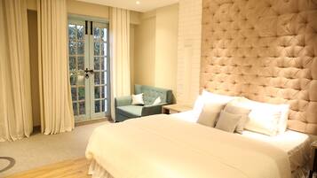 Departamento ejecutivo | 1 habitación, caja de seguridad en la habitación y cortinas blackout